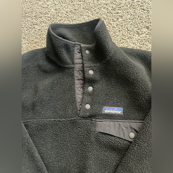 Patagonia Women’s Lightweight Synchilla Snap-T, Black, XS - Picture 3 of 7